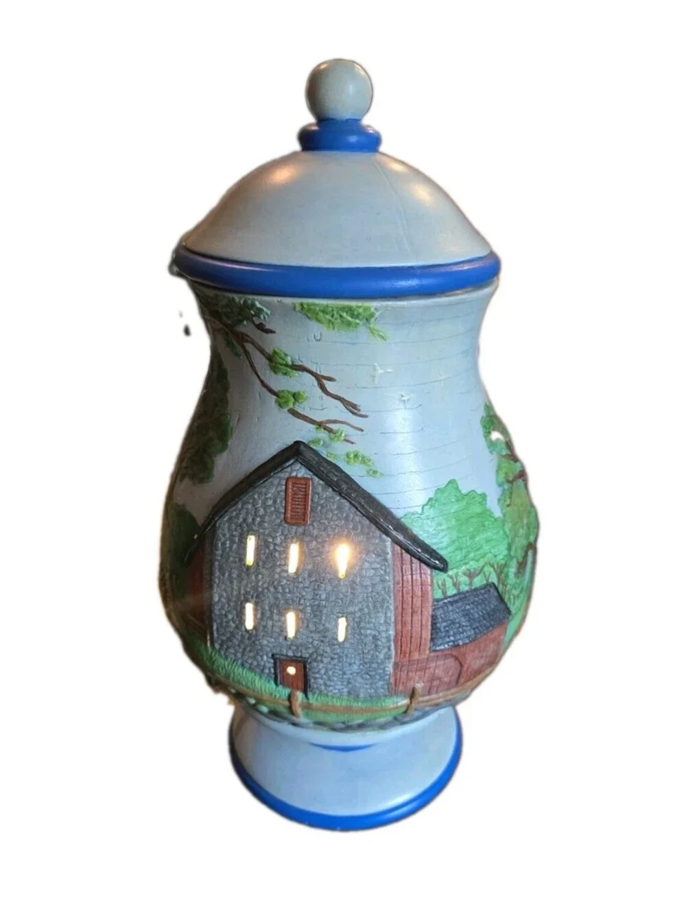 Vintage 1982 Table Lamp Ceramic Apothecary Jar Rustic Farm Barn Scene 13”TX8